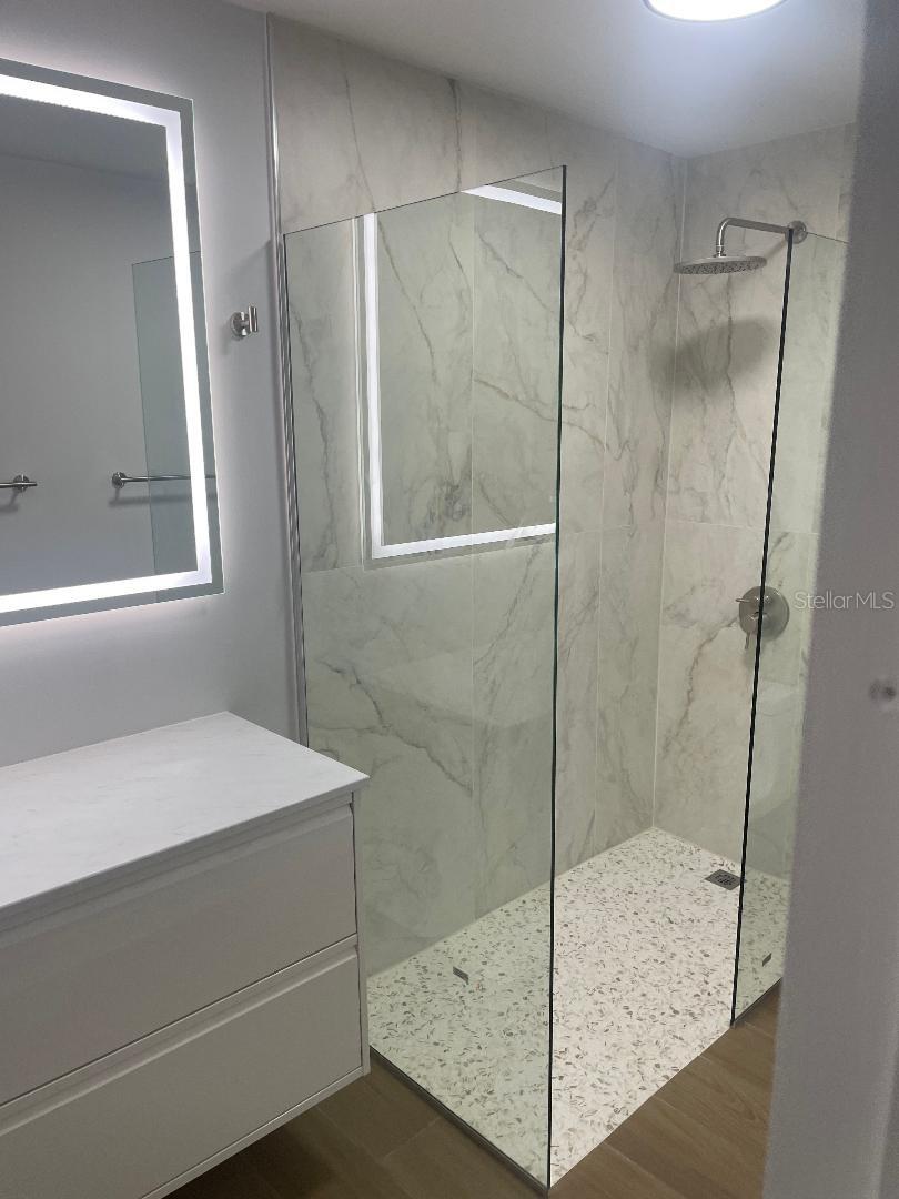 LAS CARMELITAS - Residential