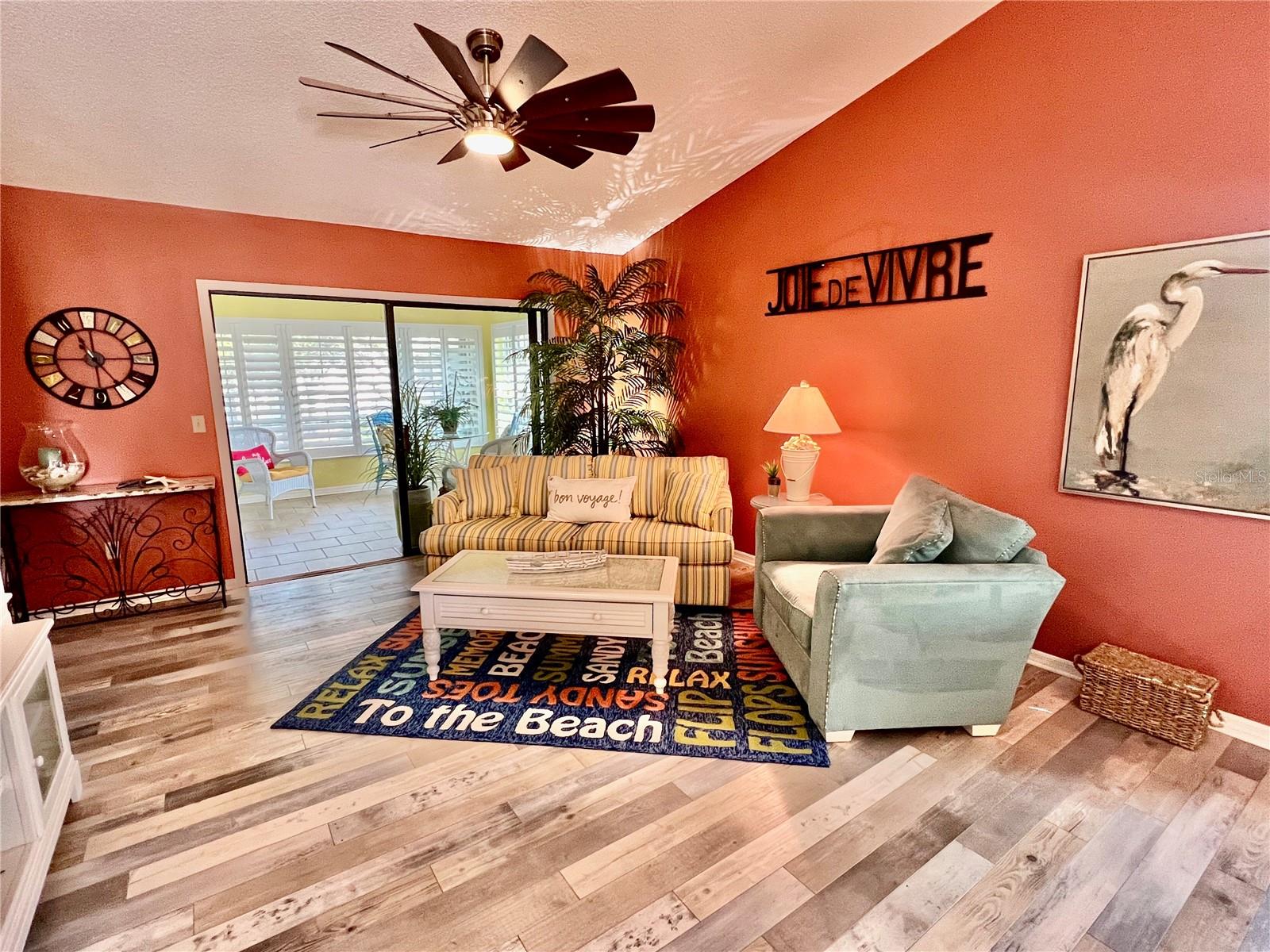 FOREST PARK CONDO - Residential