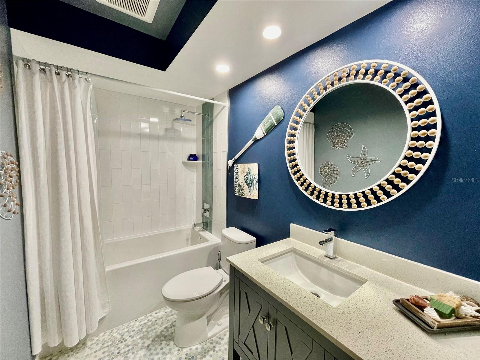 FOREST PARK CONDO - Residential