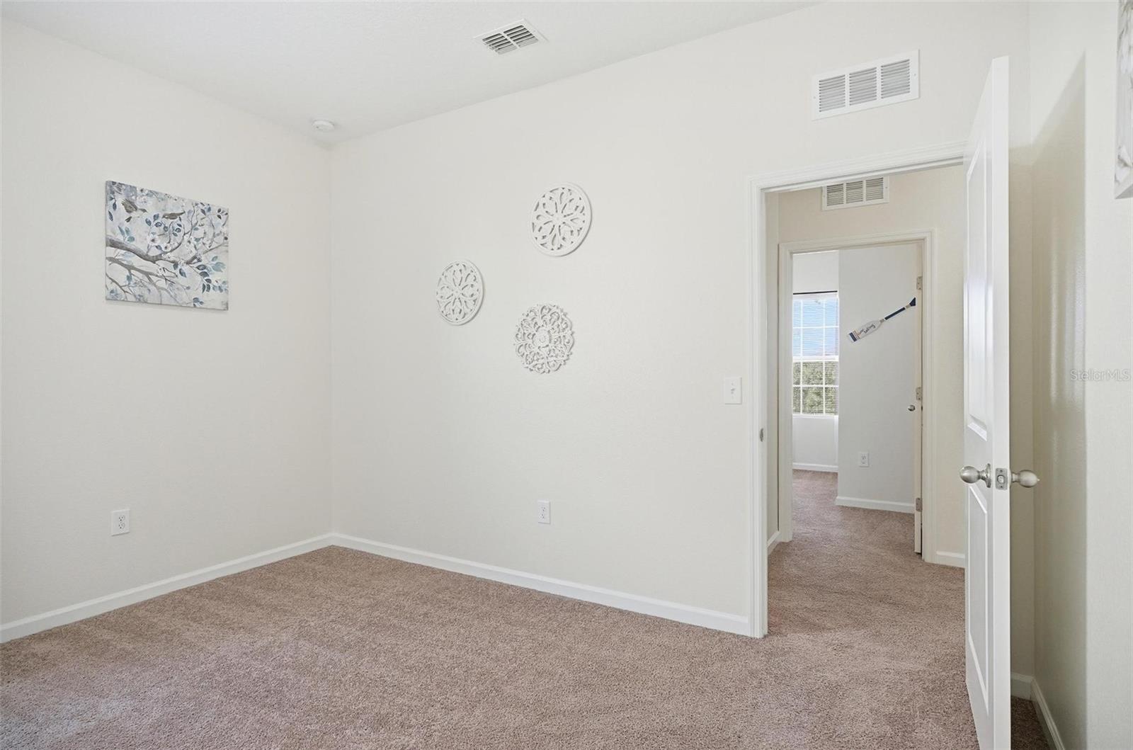 RESERVE/HLND MDWS - Residential