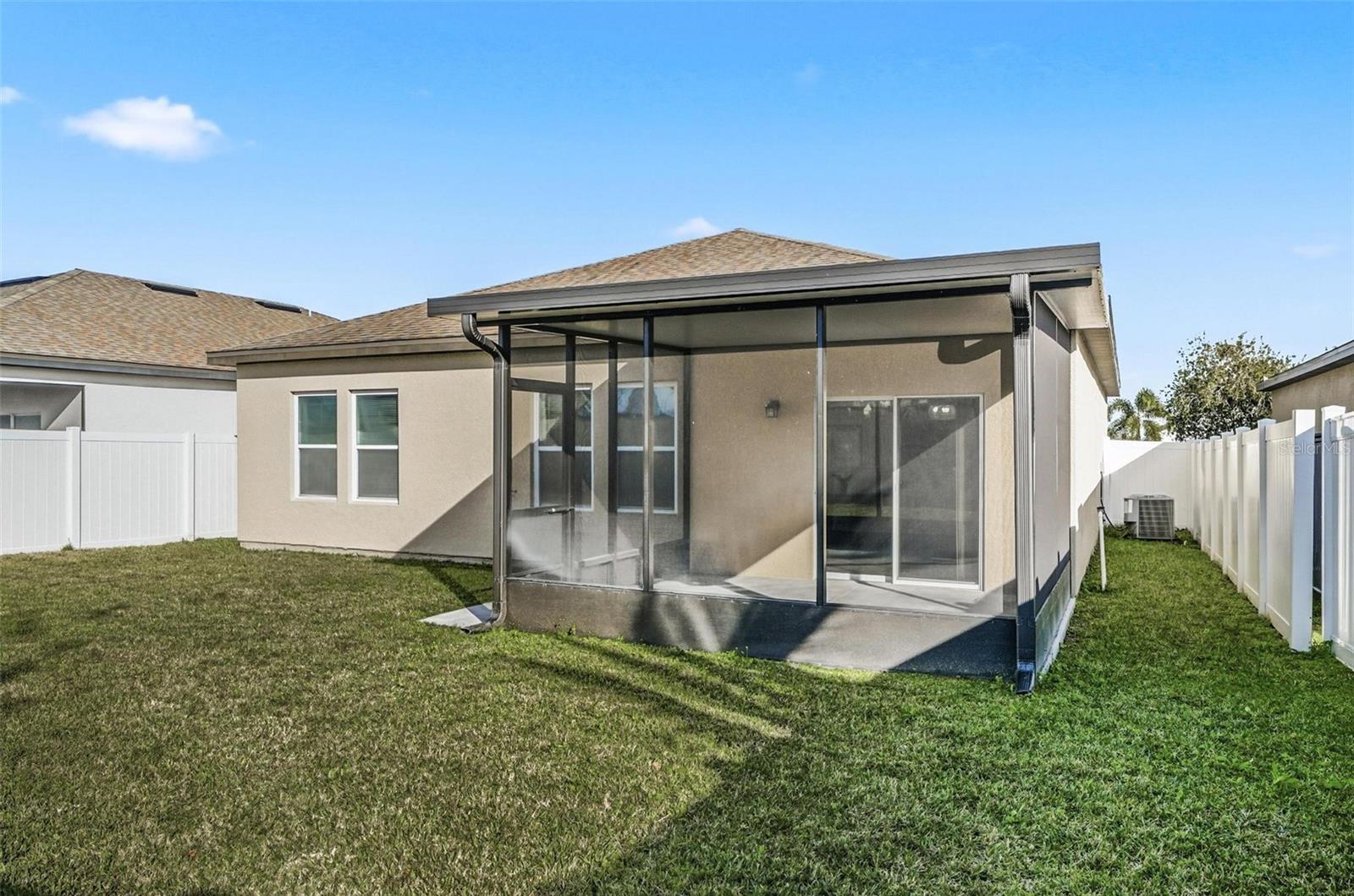 RESERVE/HLND MDWS - Residential