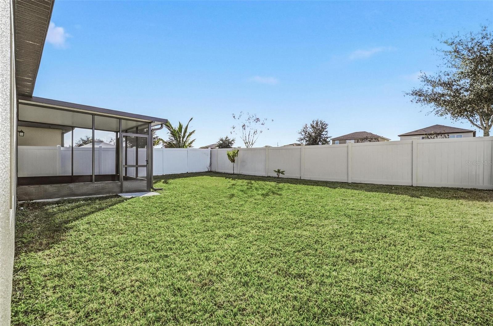 RESERVE/HLND MDWS - Residential