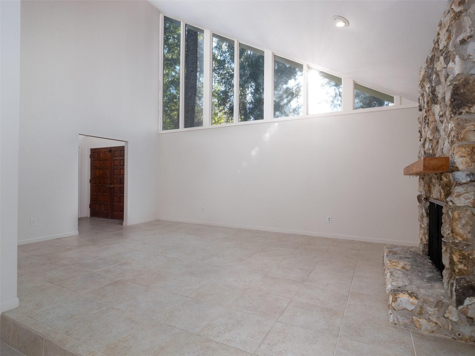 VALLEY THE - Residential