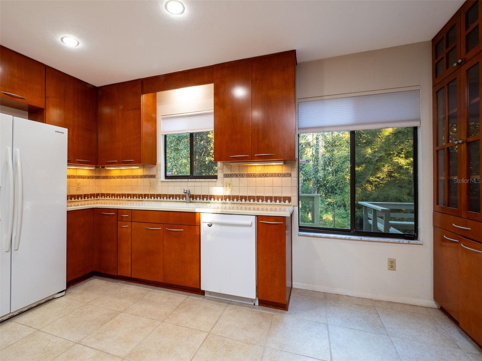 VALLEY THE - Residential