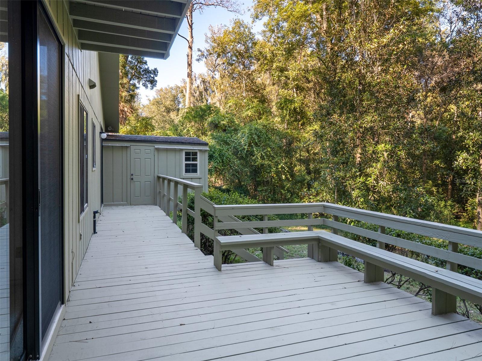 VALLEY THE - Residential