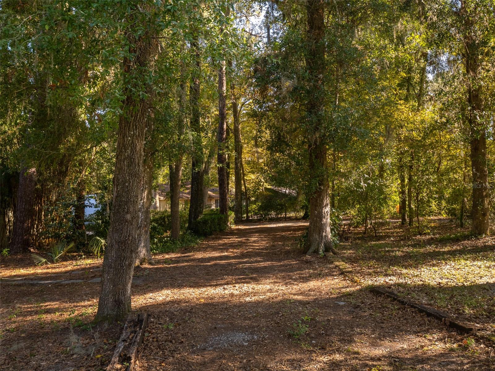 VALLEY THE - Residential