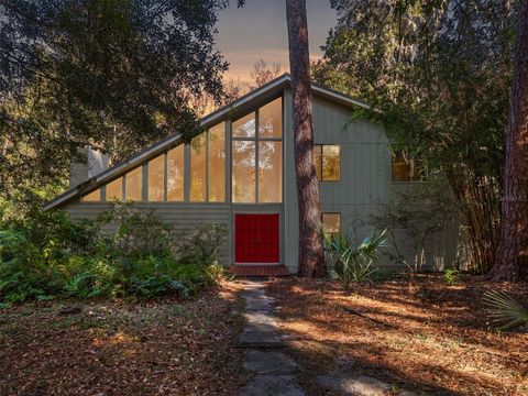 Photo of 3619 NW 38th Street, Gainesville, FL 32606 (MLS # GC535221)