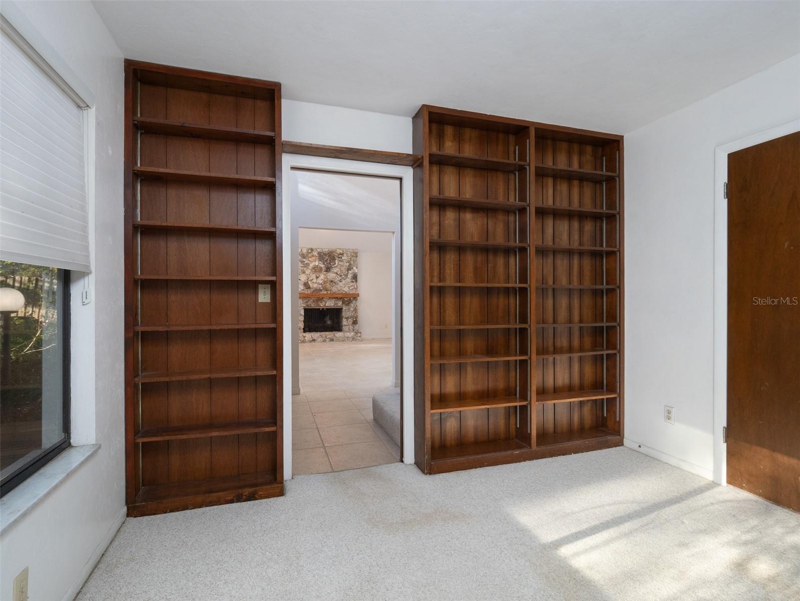 VALLEY THE - Residential