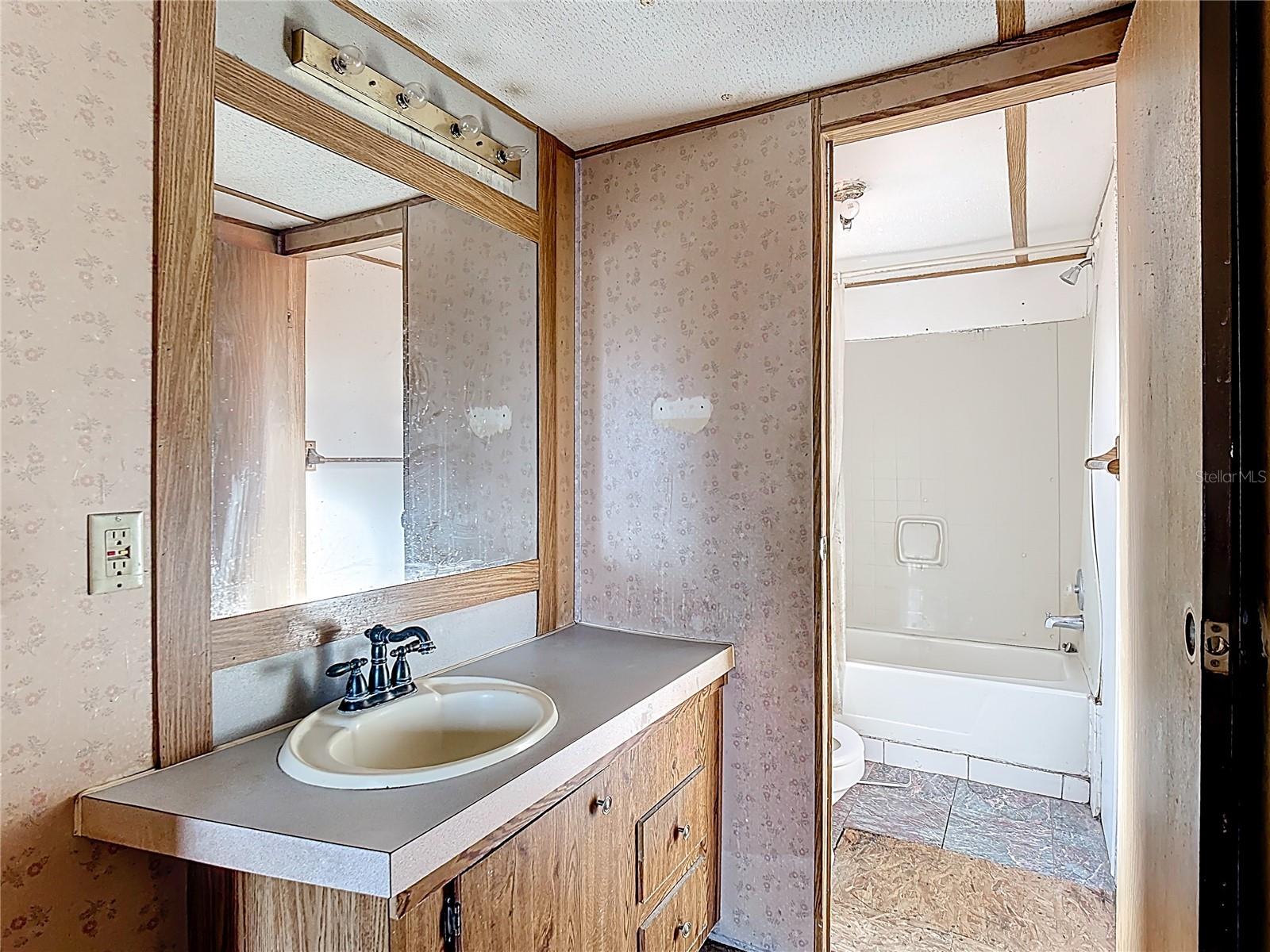 S L & I C - Residential