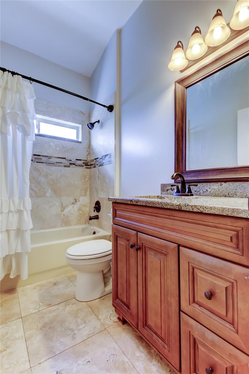 VILLAROSA PH F - Residential