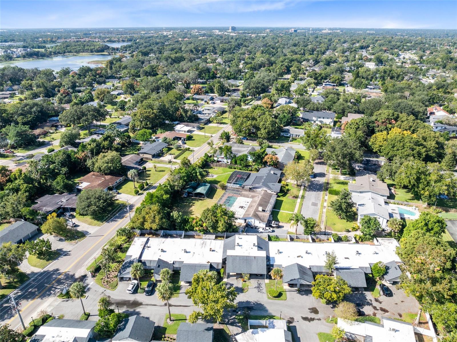 RAMBLEWOOD CONDO - Residential