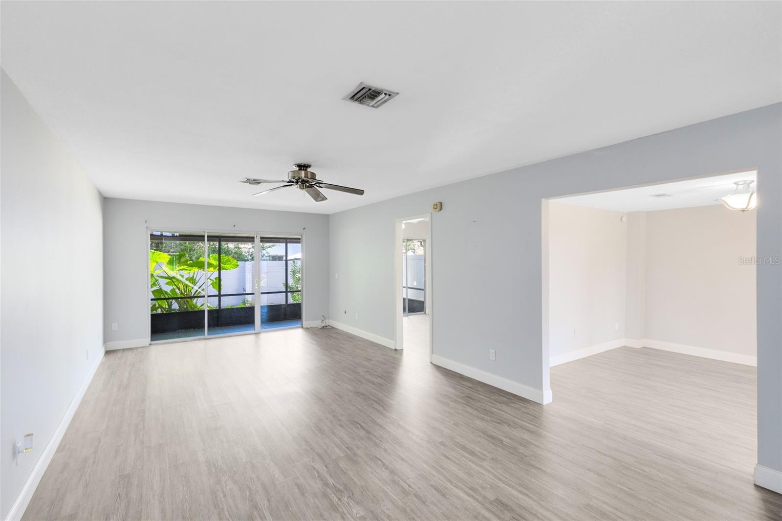 RAMBLEWOOD CONDO - Residential