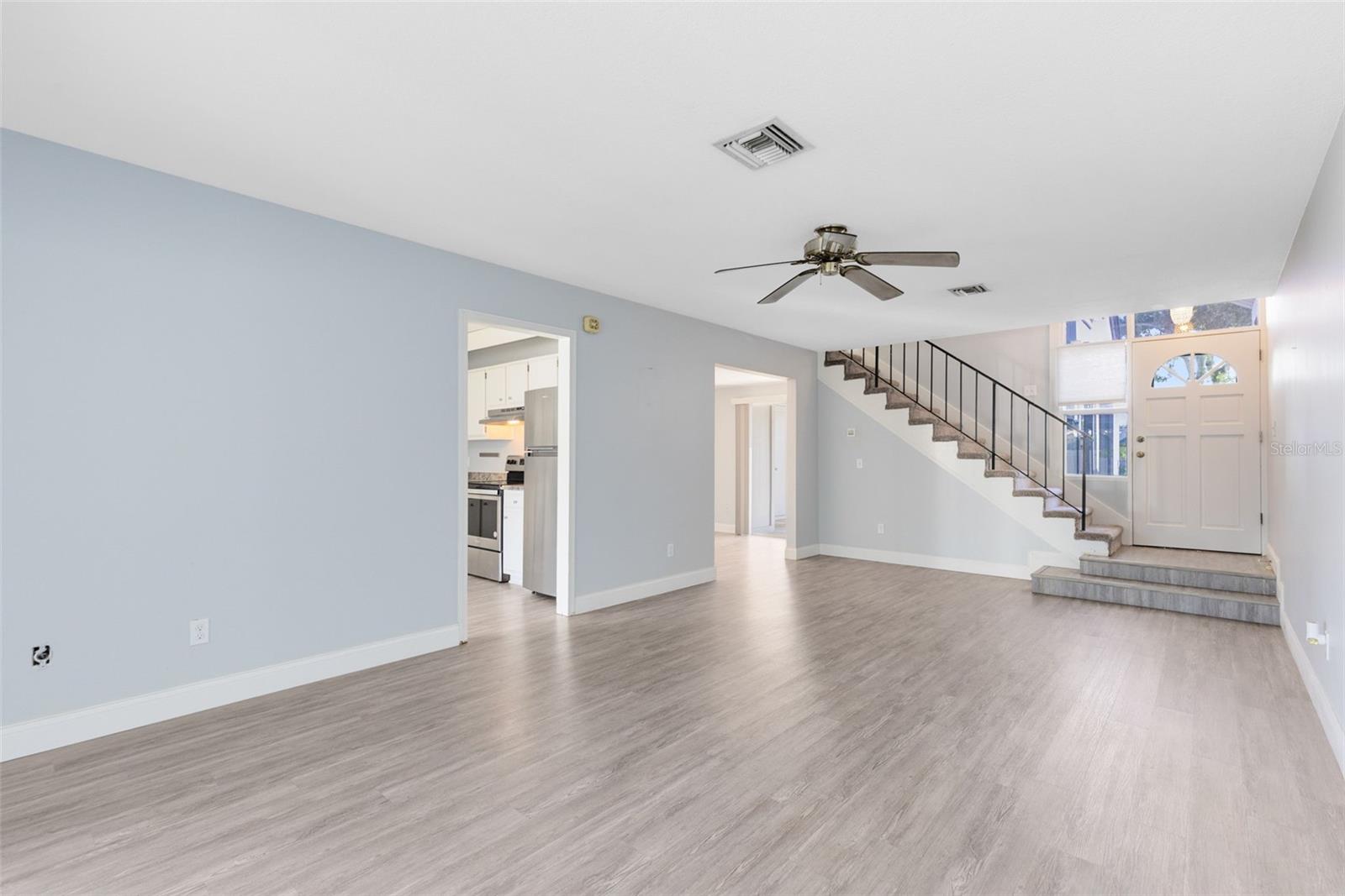 RAMBLEWOOD CONDO - Residential