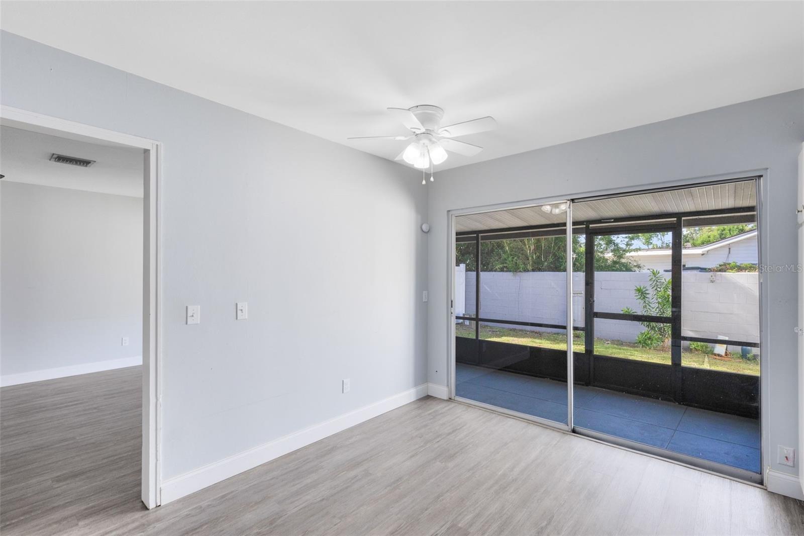 RAMBLEWOOD CONDO - Residential