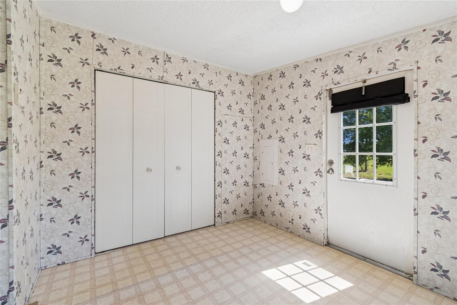 UNPLATTED - Residential