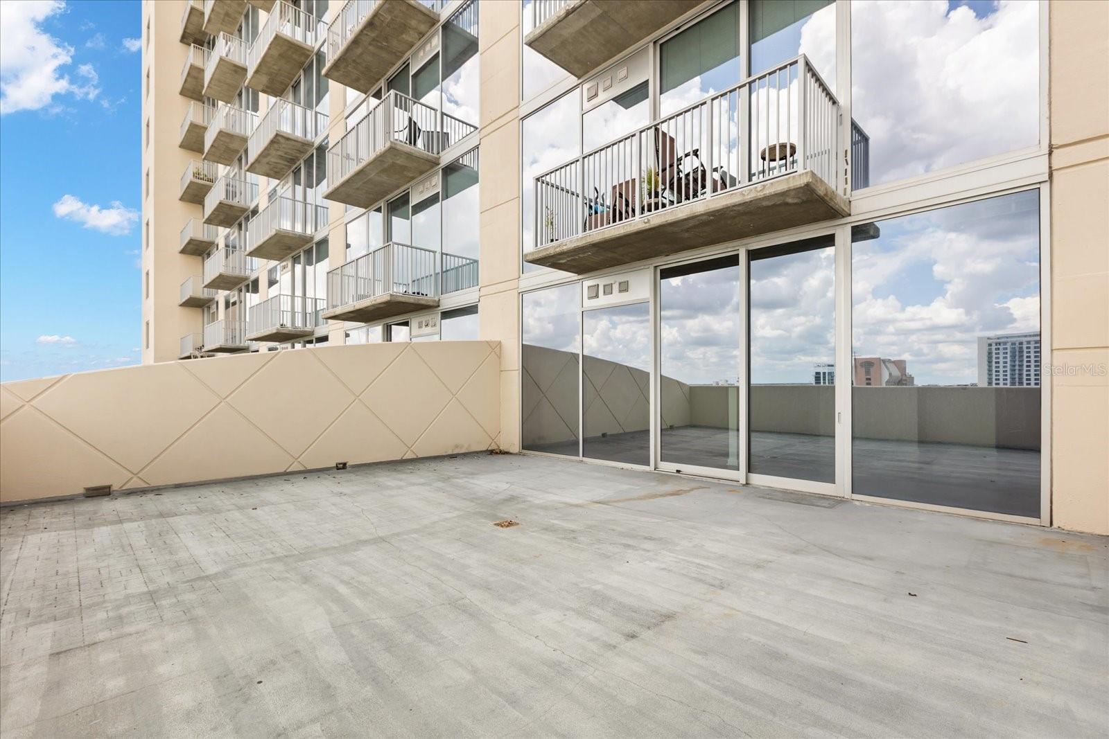 SOLAIRE/PLAZA CONDO - Residential