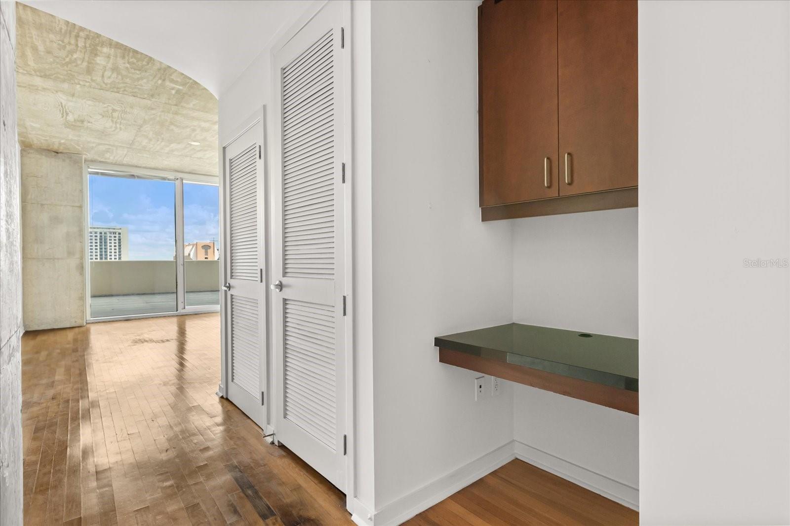 SOLAIRE/PLAZA CONDO - Residential