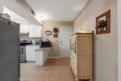 Tiny photo for 8943 Silver Lake Drive, Leesburg, FL 34788 (MLS # TB8553526)