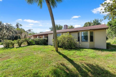 Tiny photo for 8943 Silver Lake Drive, Leesburg, FL 34788 (MLS # TB8553526)