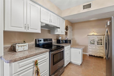 Tiny photo for 8943 Silver Lake Drive, Leesburg, FL 34788 (MLS # TB8553526)