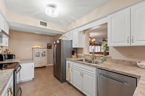 Tiny photo for 8943 Silver Lake Drive, Leesburg, FL 34788 (MLS # TB8553526)