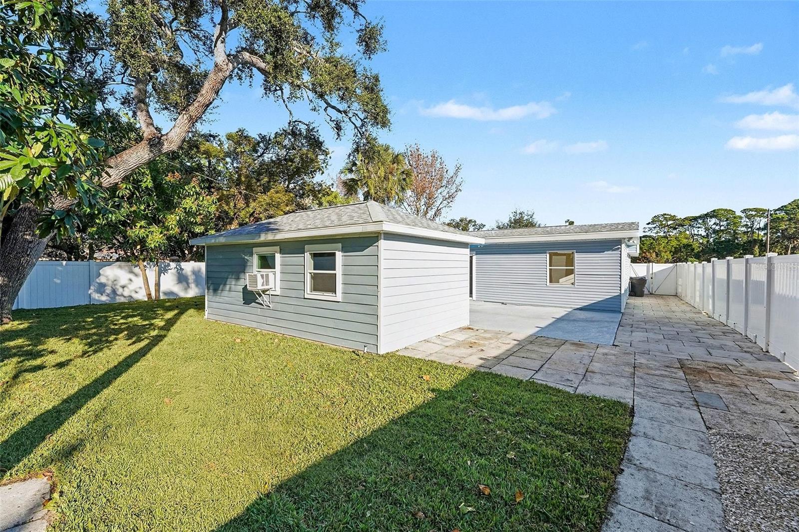 LAKEWOOD ESTATES SEC D - Residential