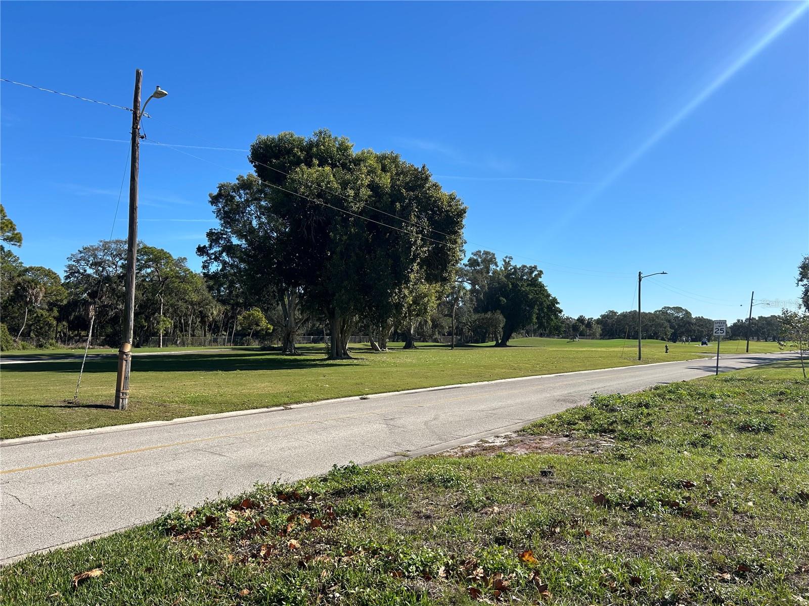 LAKEWOOD ESTATES SEC D - Residential