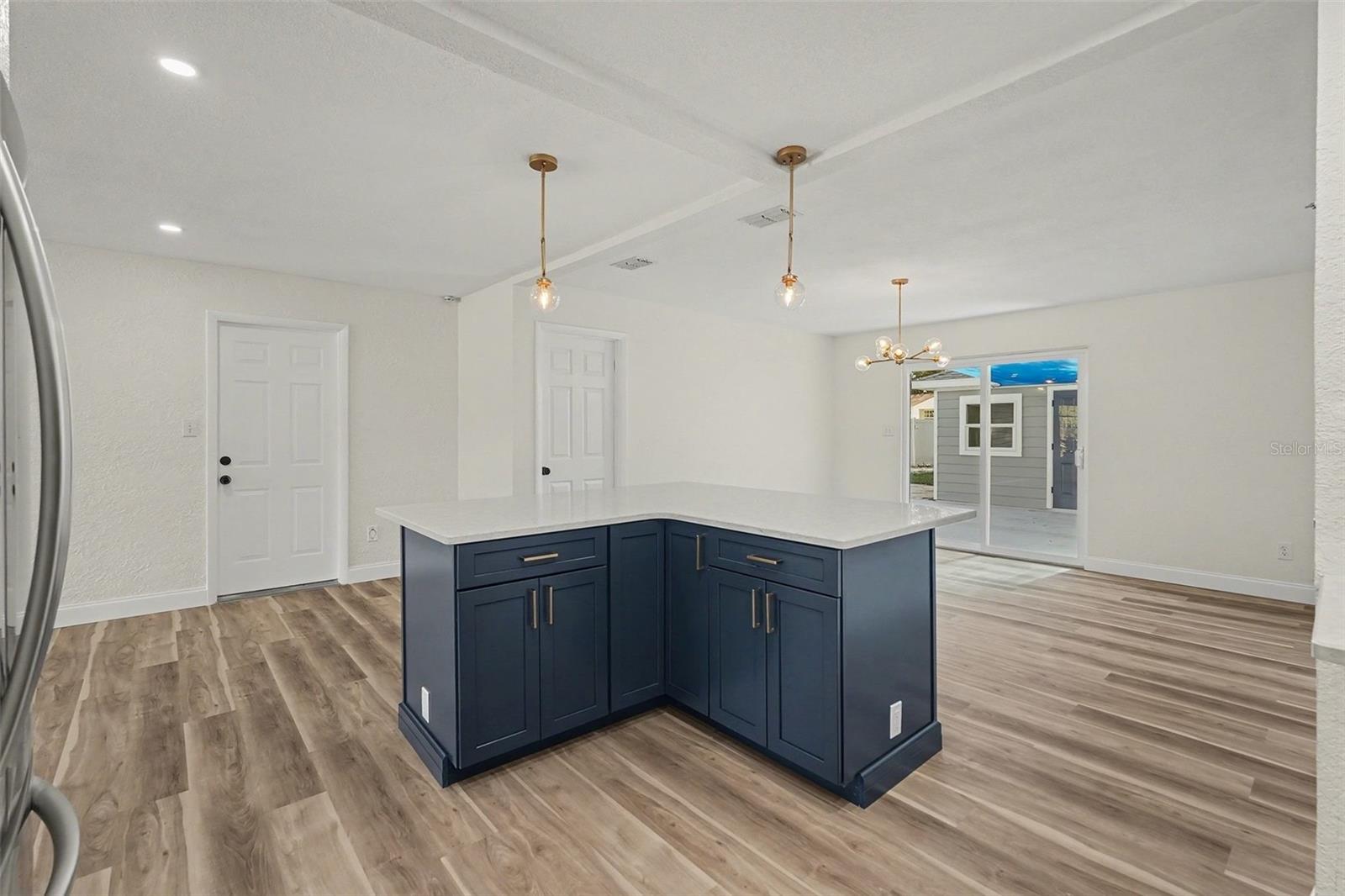 LAKEWOOD ESTATES SEC D - Residential