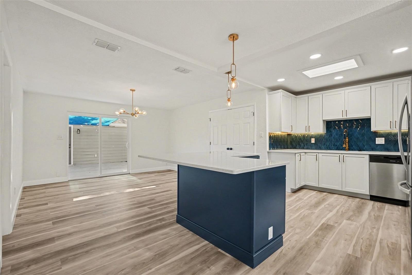 LAKEWOOD ESTATES SEC D - Residential