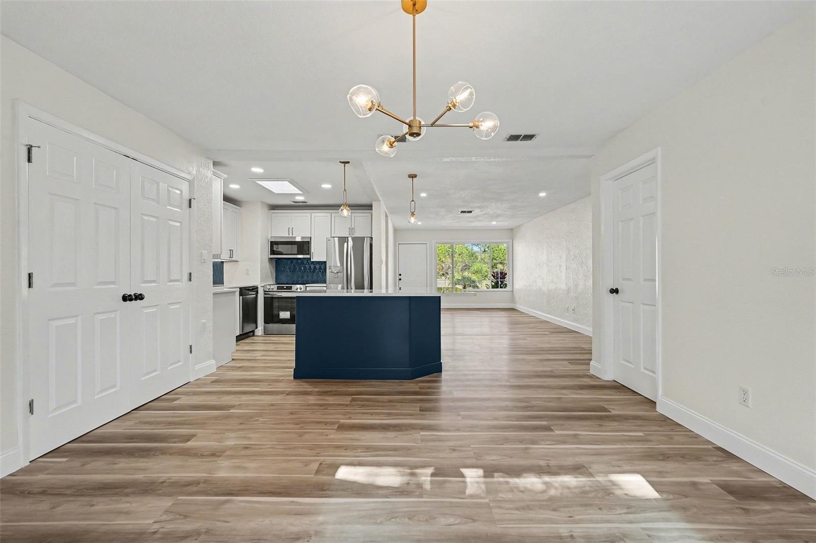 LAKEWOOD ESTATES SEC D - Residential