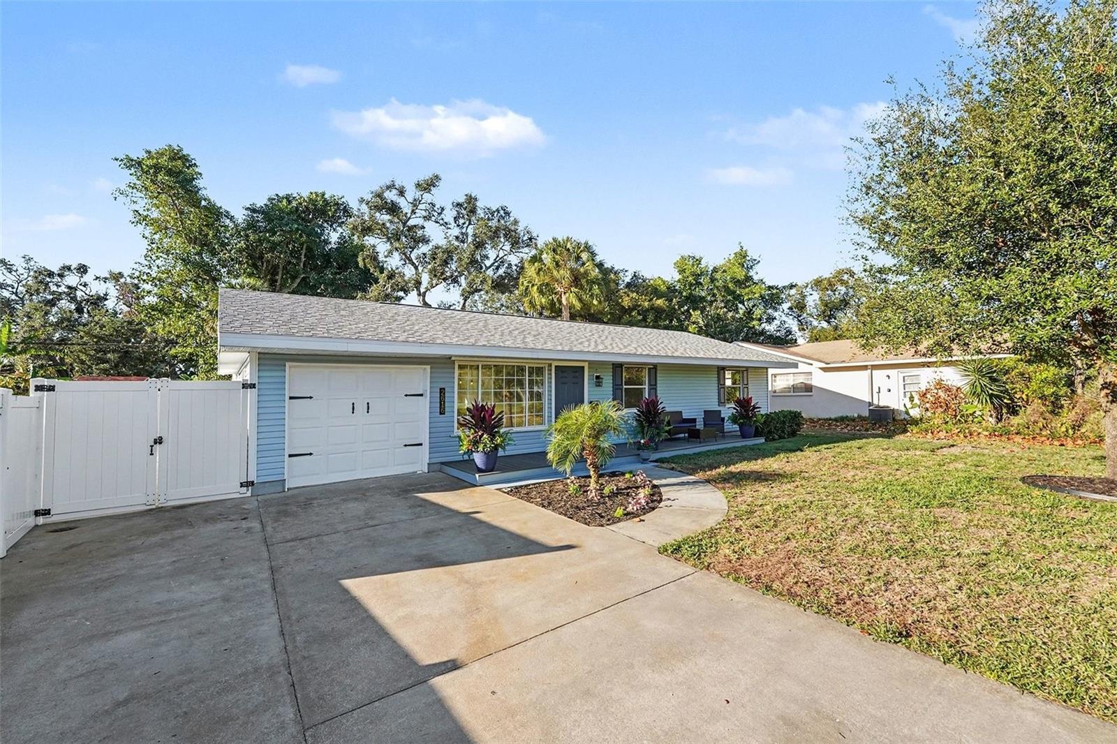 LAKEWOOD ESTATES SEC D - Residential