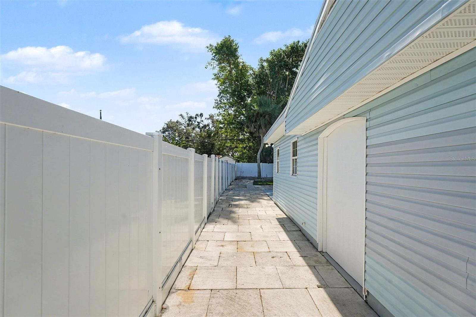 LAKEWOOD ESTATES SEC D - Residential