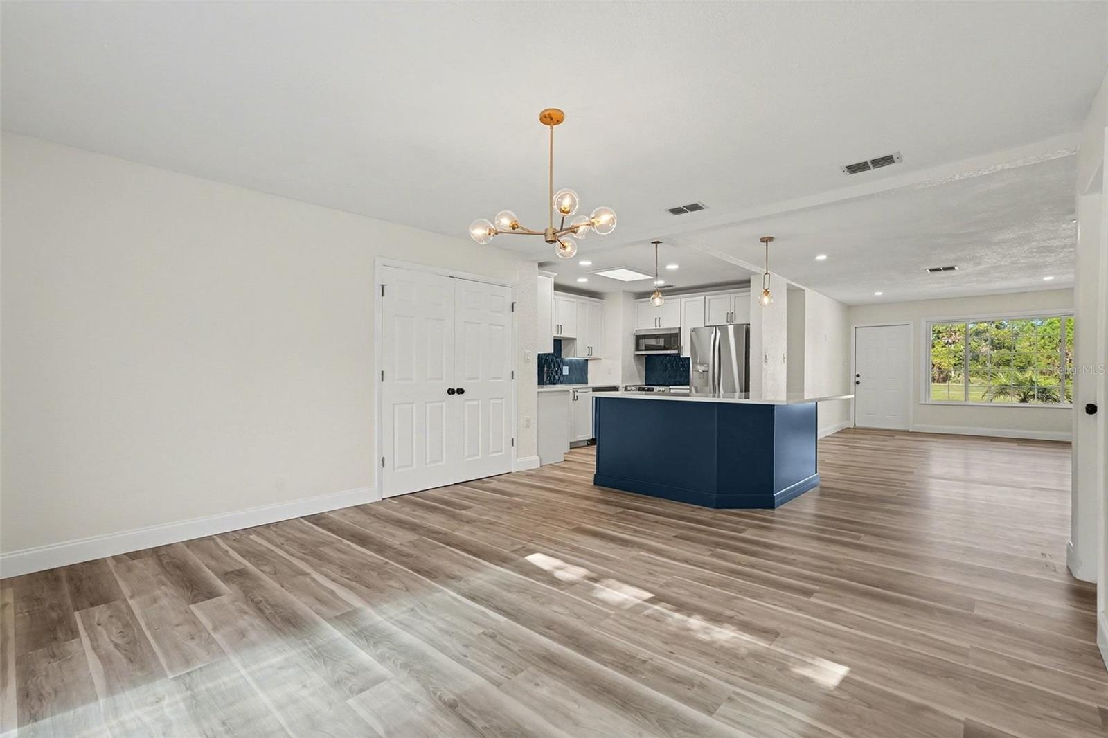 LAKEWOOD ESTATES SEC D - Residential