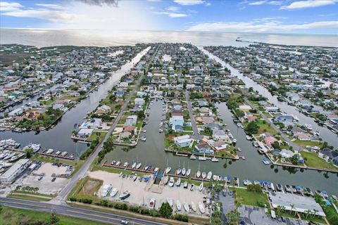 A home in HERNANDO BEACH