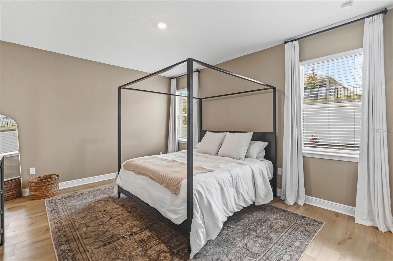 VILLAGES/MINNEOLA HILLS PH 4 - Residential