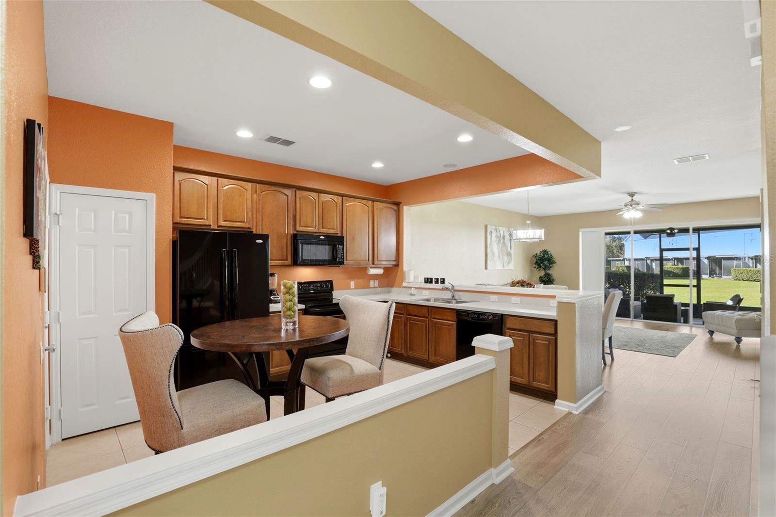 SPRING ISLE - Residential