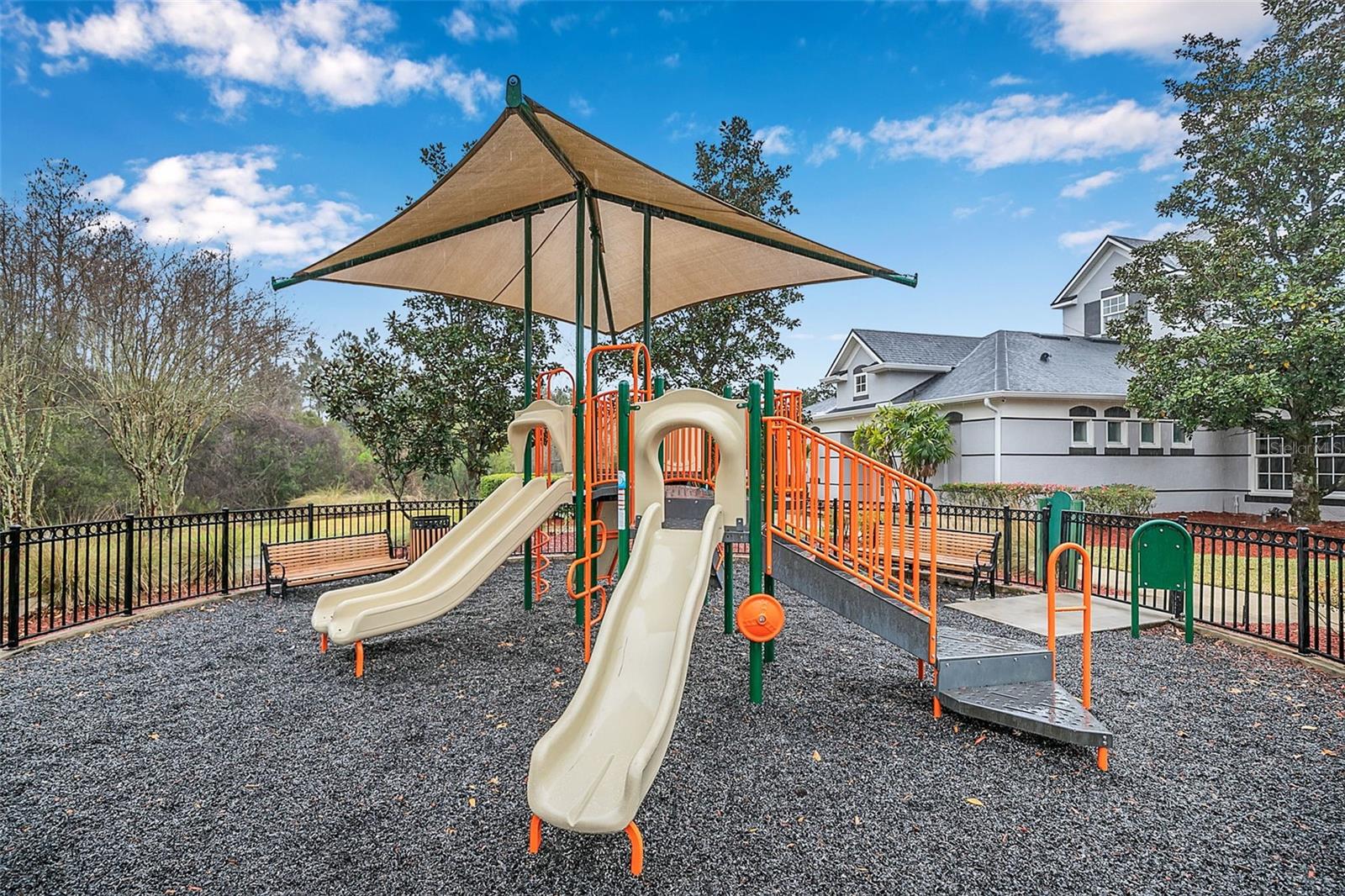 SPRING ISLE - Residential