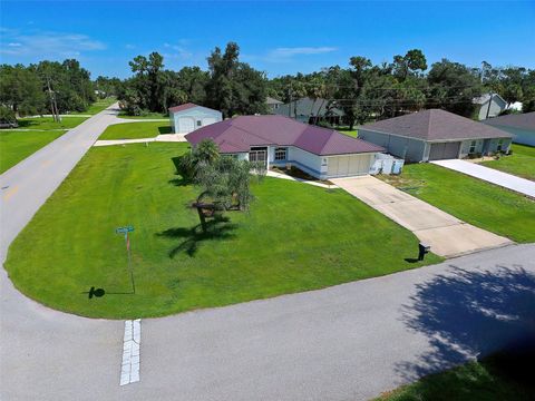 A home in PORT CHARLOTTE