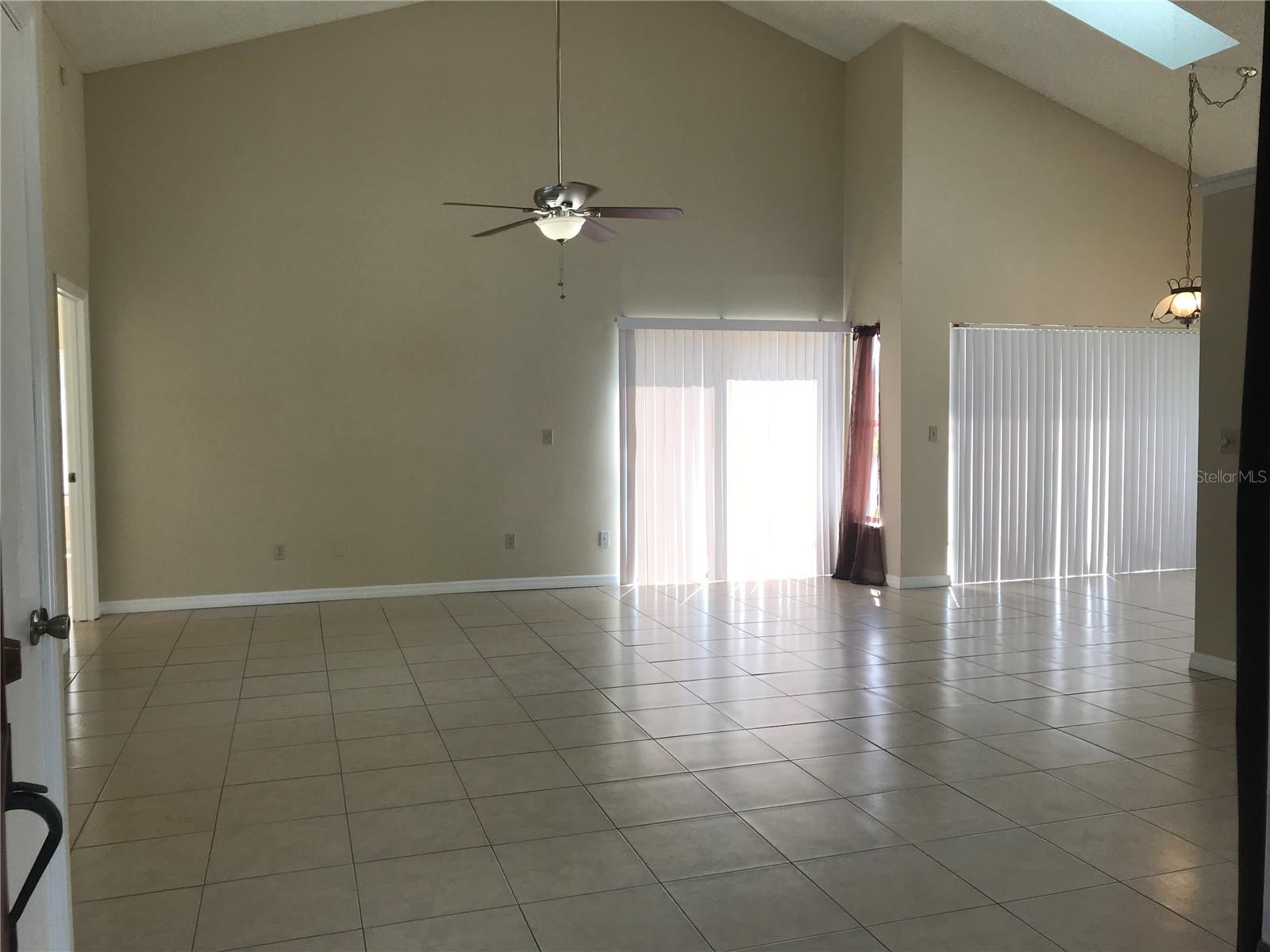 SOUTHCHASE - Residential