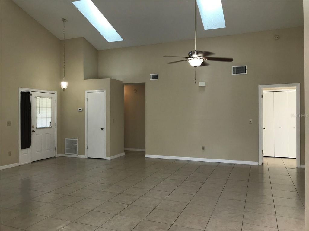 Photo of 12605 Oldcastle Drive, Orlando, FL 32837 (MLS # O6387845)