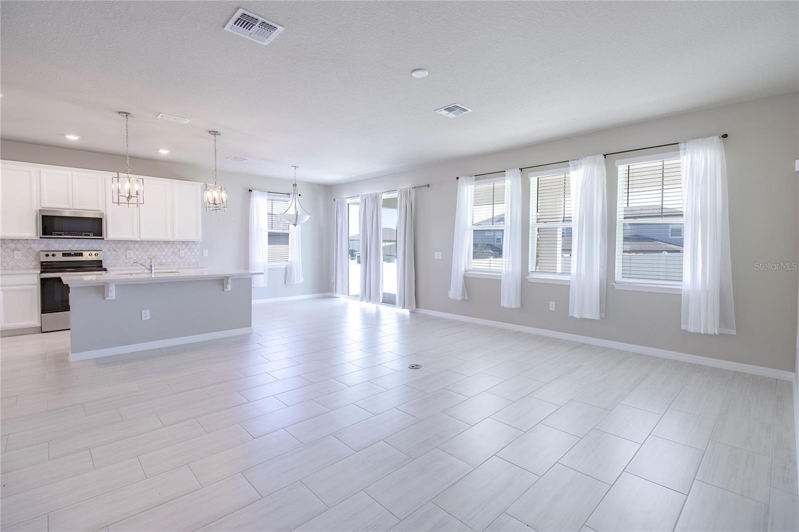 2290 RAVEN RIDGE ROAD