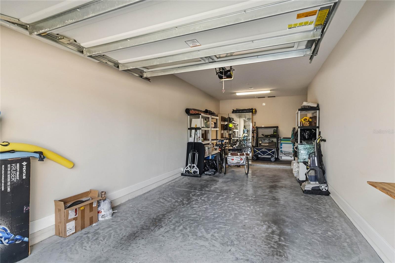 GATHERINGS/LK NONA IV BLDG 4 - Residential