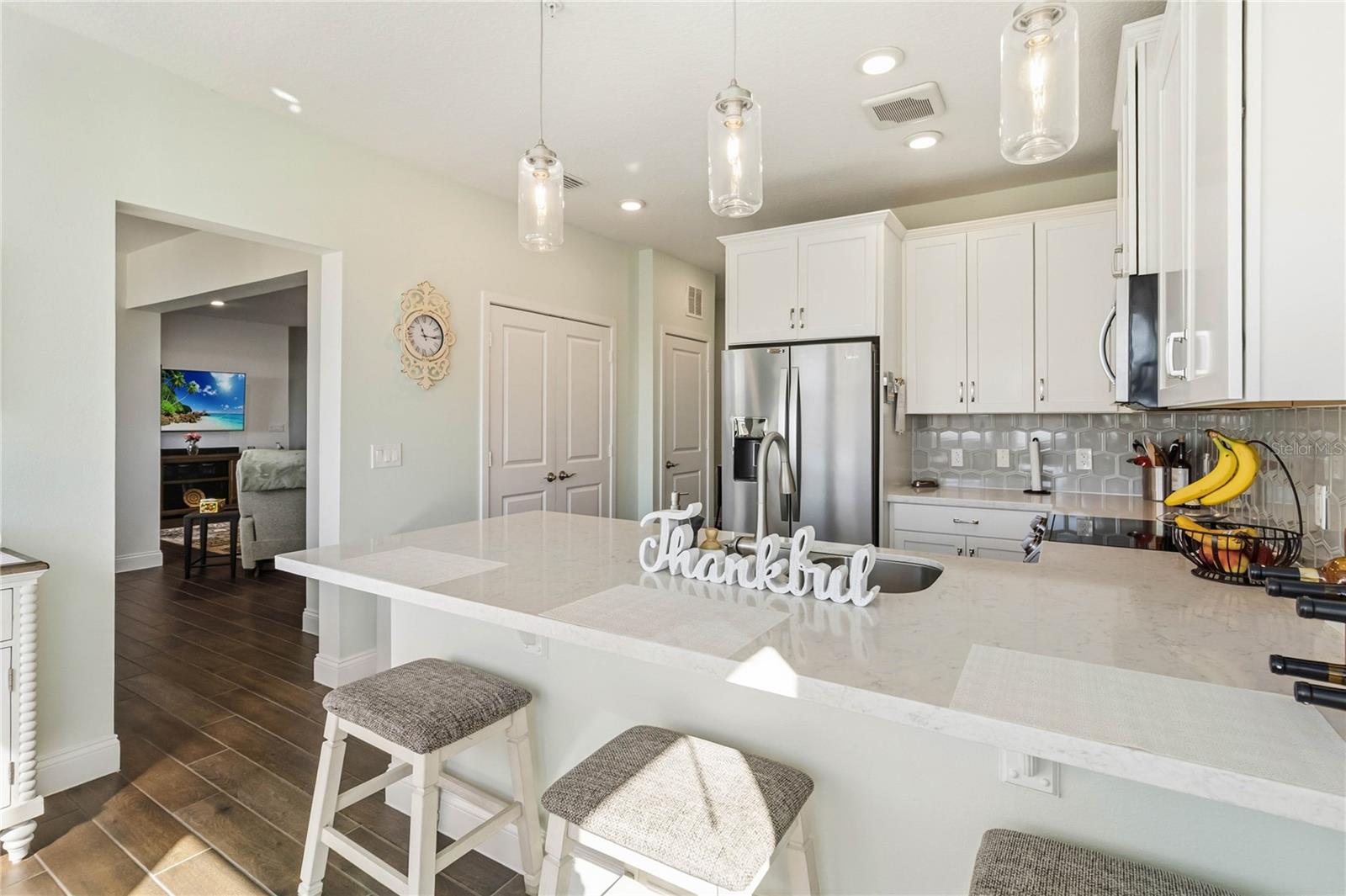 GATHERINGS/LK NONA IV BLDG 4 - Residential