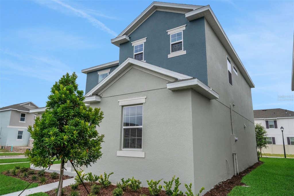 Photo of 5137 Blanket Flower Street, Apopka, FL 32712 (MLS # G5115815)