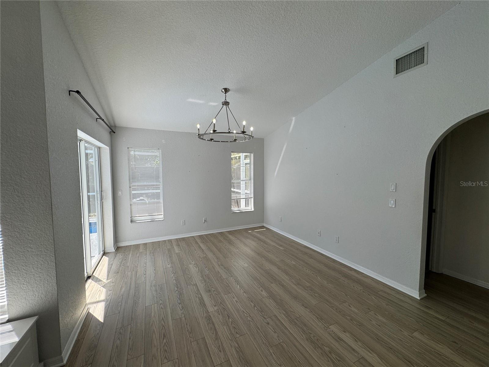 PORT CHARLOTTE SUB 04 - Residential Lease