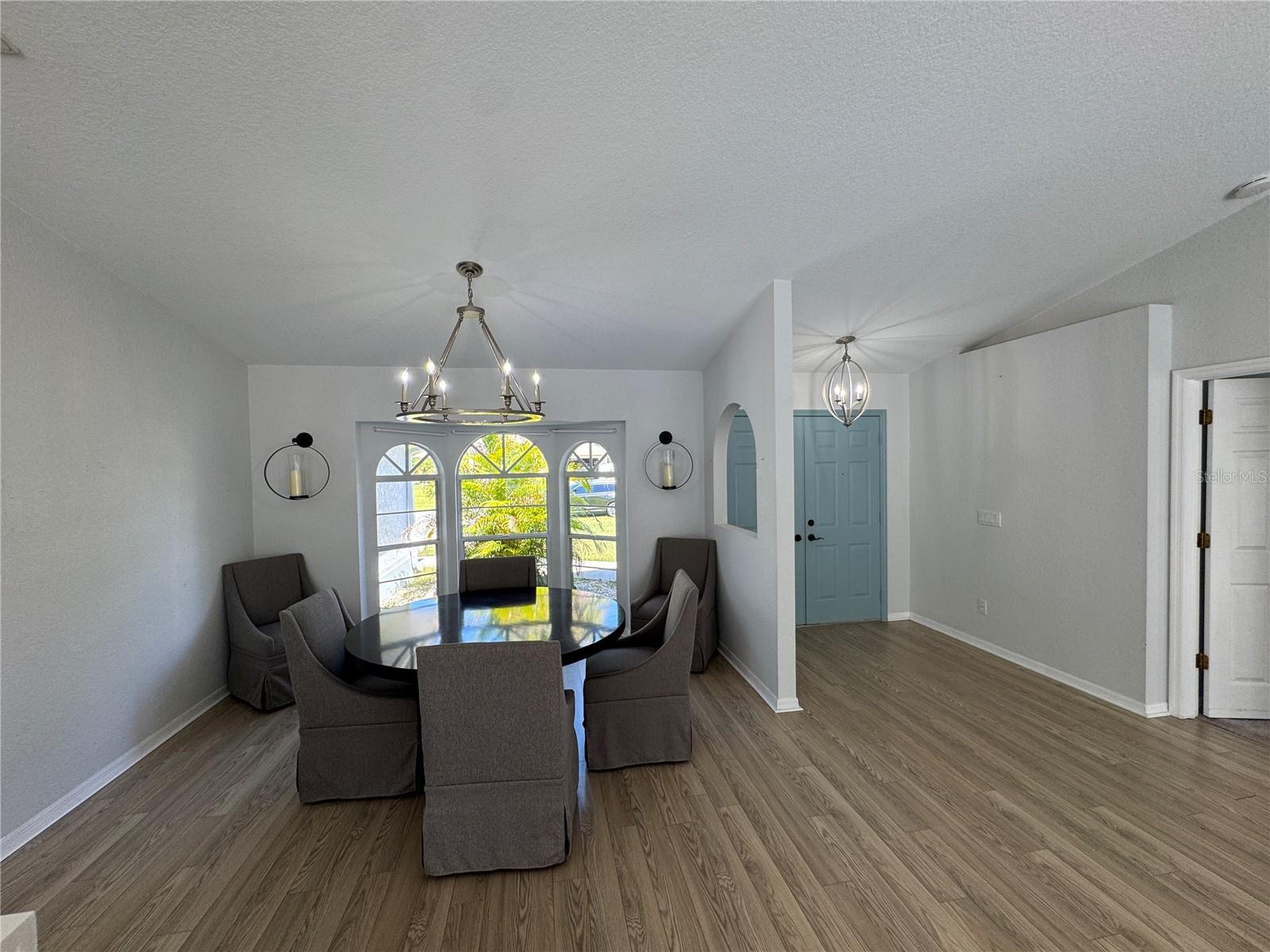 PORT CHARLOTTE SUB 04 - Residential Lease