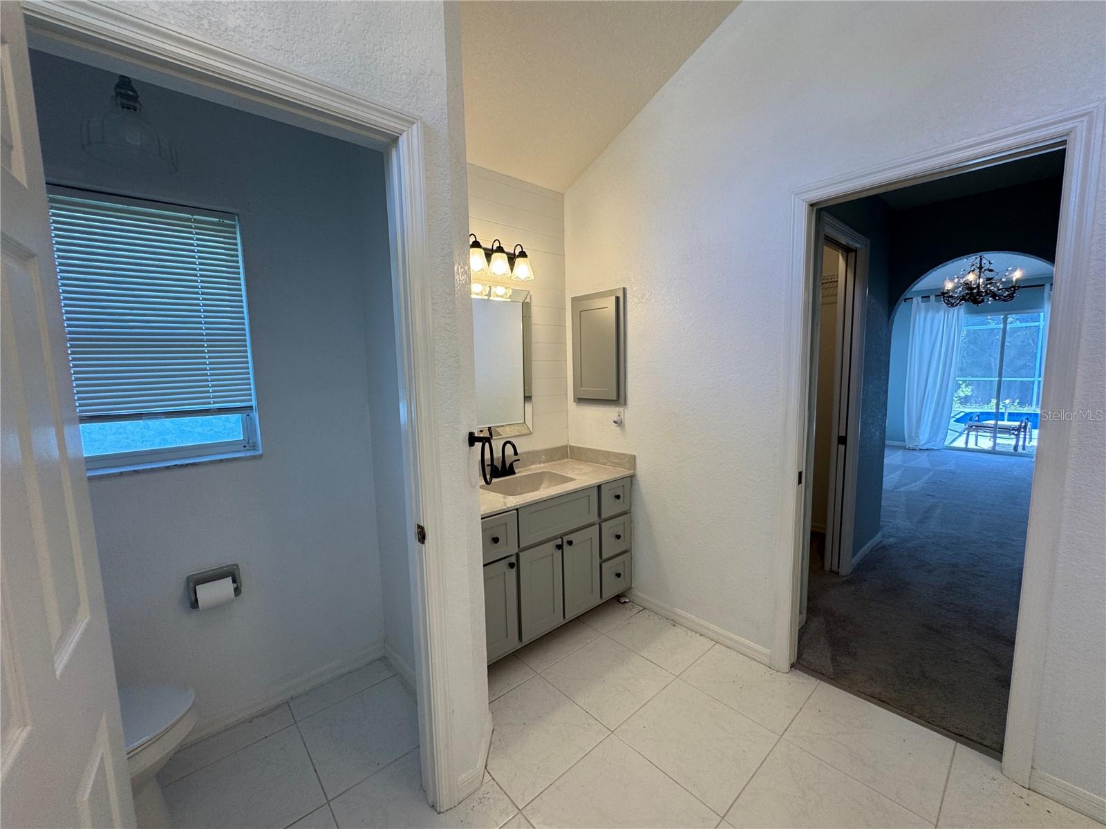 PORT CHARLOTTE SUB 04 - Residential Lease