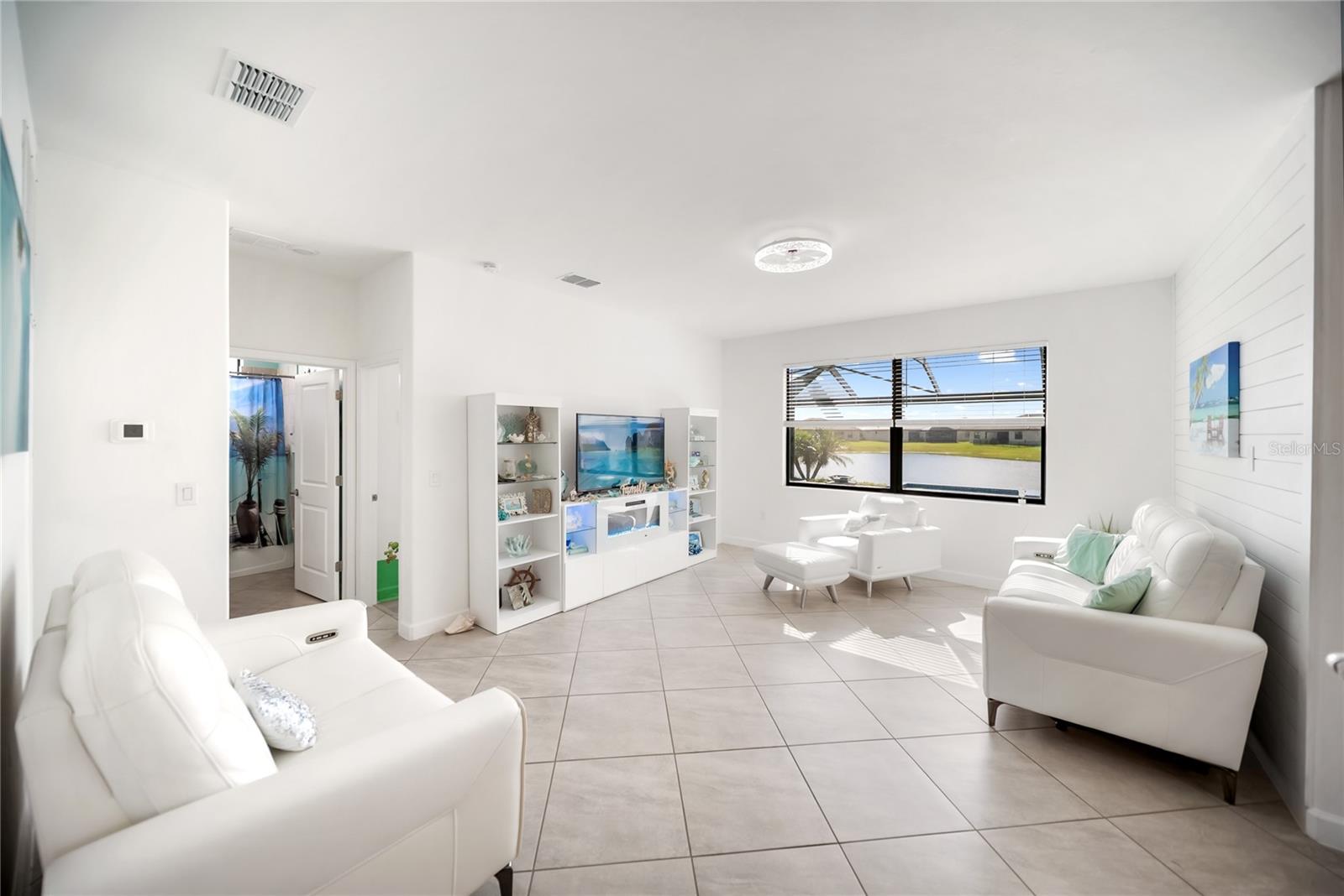 LORRAINE LAKES PH IIA - Residential