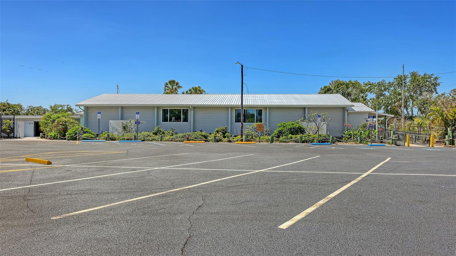 BAYSHORE GARDENS SEC 12 - Residential