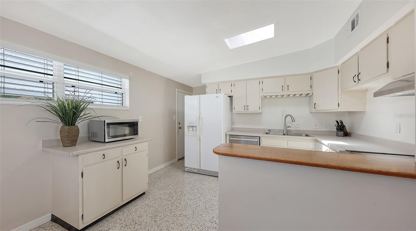 BAYSHORE GARDENS SEC 12 - Residential